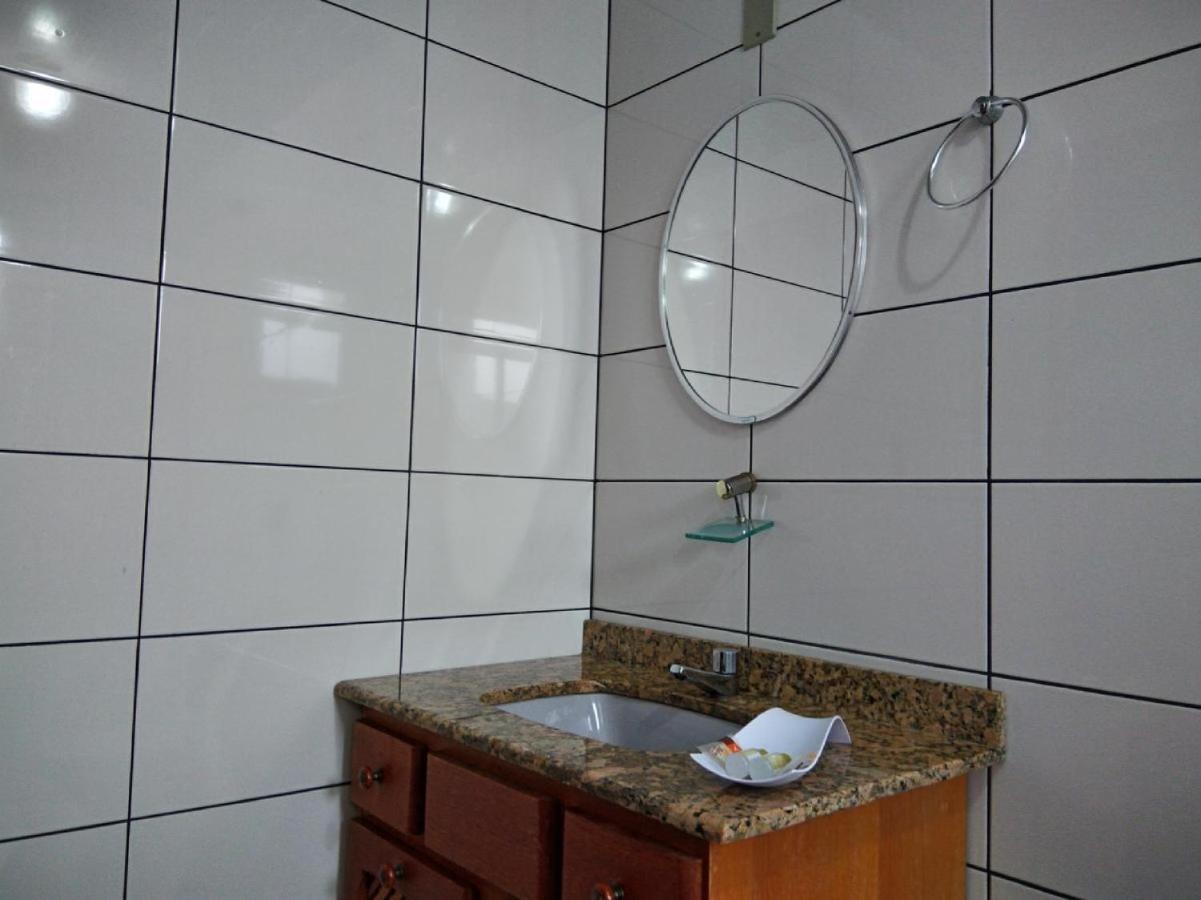 Oyo Hotel Farol Joaçaba Esterno foto